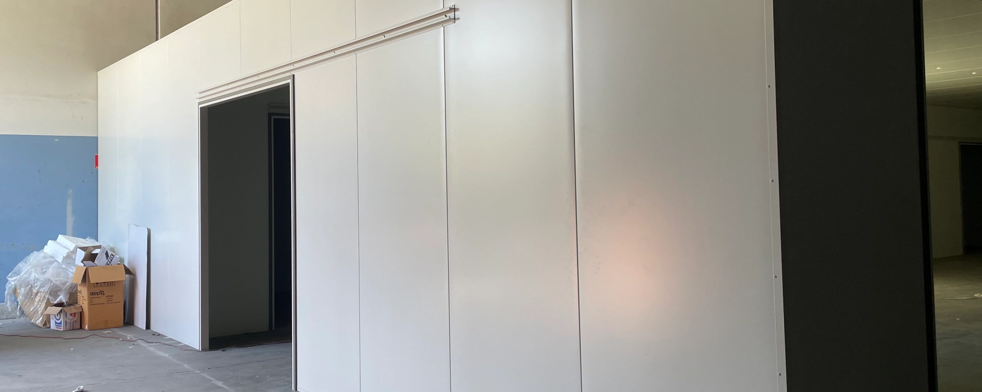 Coolroom repairs and modifications on a commercial cold storage room