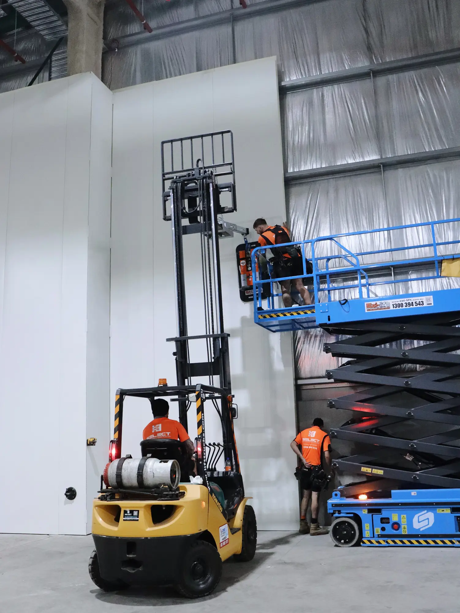 Sydney Markets Homebush cold storage project, panel installation photo 15